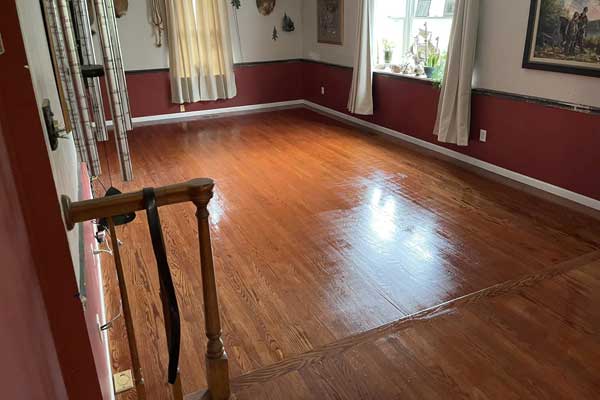 Hardwood Refinishing in St Charles